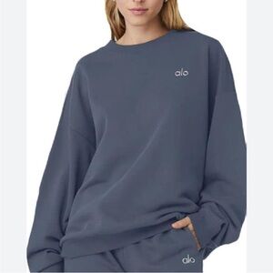 Alo Yoga Accolade Crewneck